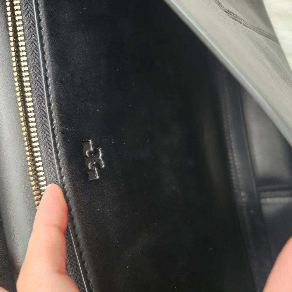 Tory Burch Black Leather Bag - Picture 8 of 11